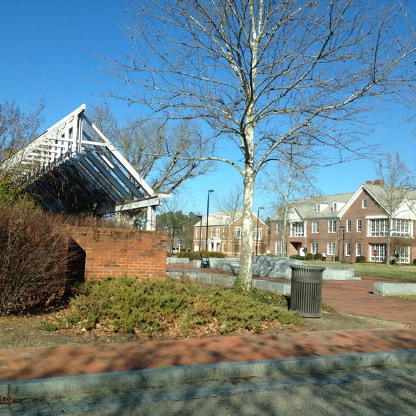 Williamsburg Regional Library 515 Scotland St