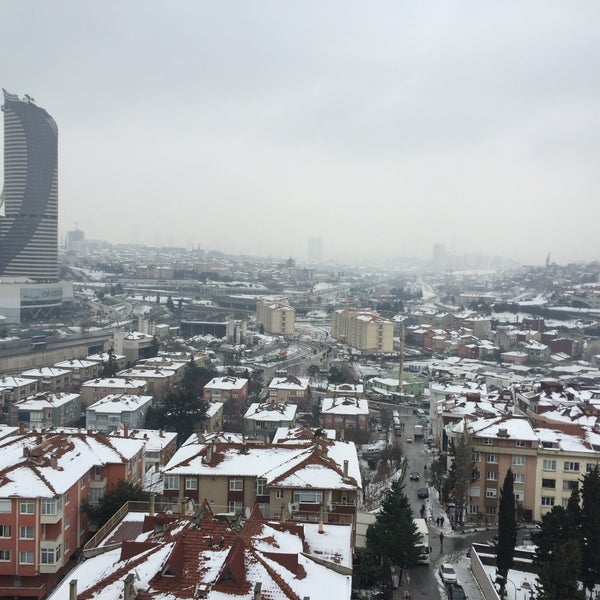 Foto diambil di Doğuş Üniversitesi oleh Umut Can S. pada 2/20/2015