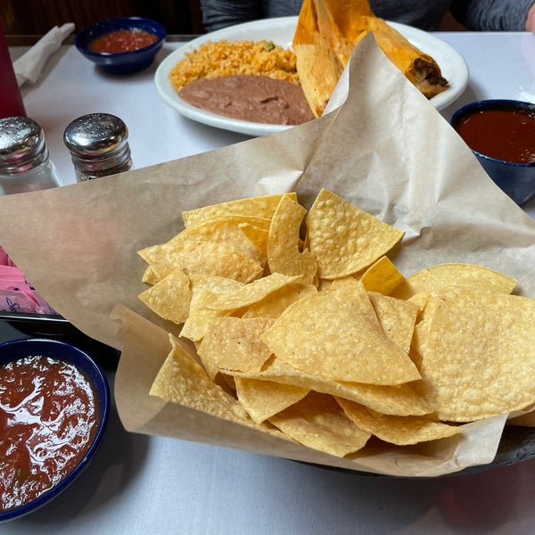 Esperanza's Restaurant & Bakery 37 tips