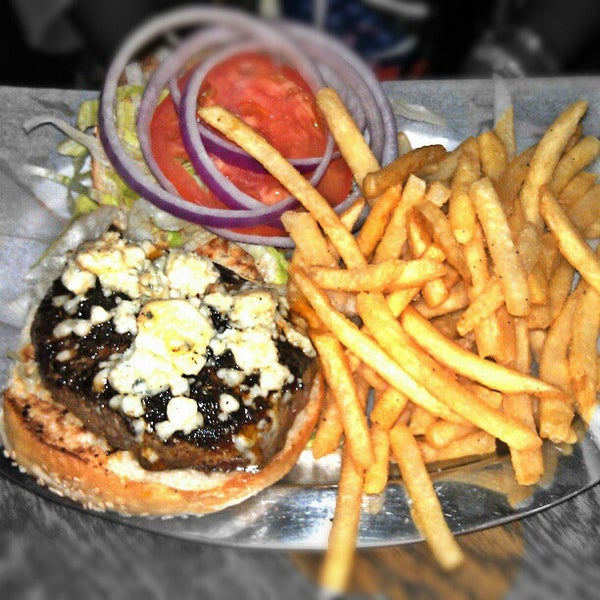 Photo taken at Black Iron Burger by Nana B. on 10/17/2012