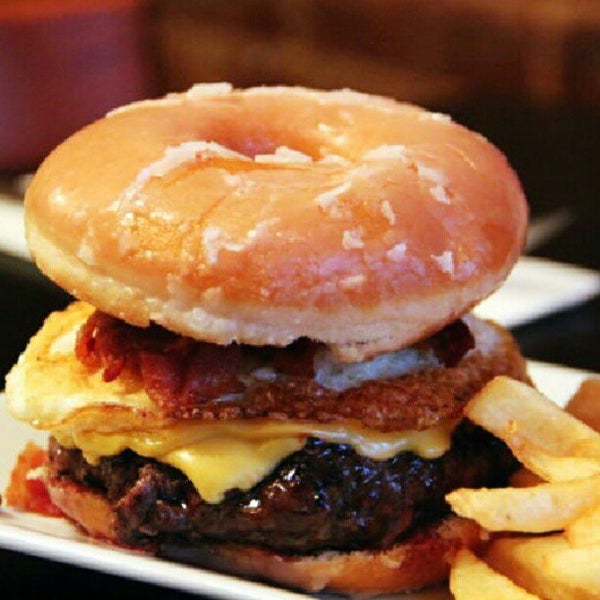 1/17/2013 tarihinde Nana B.ziyaretçi tarafından The Burger Bistro'de çekilen fotoğraf