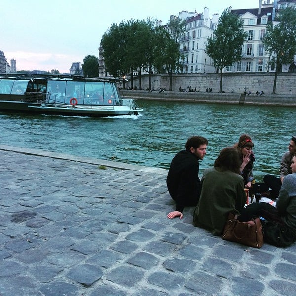 5/23/2015にMark R.がHôtel Eiffel Seine Parisで撮った写真