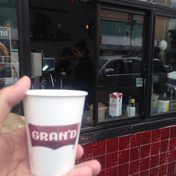 7/25/2015 tarihinde David H.ziyaretçi tarafından Grand Coffee'de çekilen fotoğraf