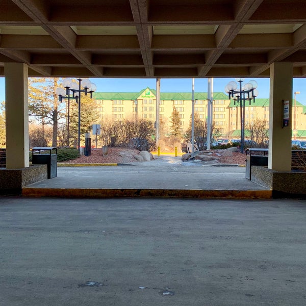 Radisson Hotel Edmonton South Calgary Trail North Edmonton, AB