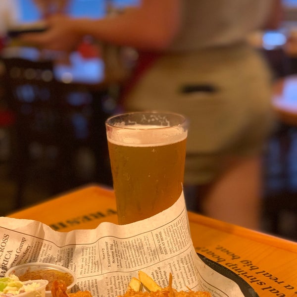 Bubba Gump Shrimp Co. (Now Closed) Seafood Restaurant in Lahaina