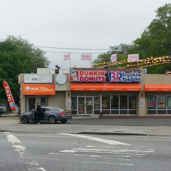 Dunkin' Donuts/Baskin Robbins Donut Shop in Jamaica
