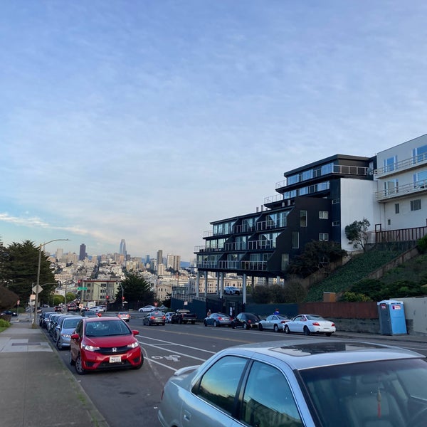 Laurel Heights Neighborhood in San Francisco