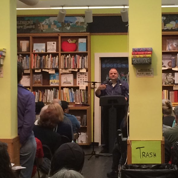 Photo taken at The Booksmith by Calton B. on 8/26/2015