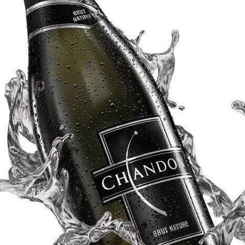 Aprovechá la promo para las Fiestas! Comprando 6 botellas de Chandon de cualquier variedad te regalamos 1 Chandon Brut Nature Magnum de 1,5 lts.
