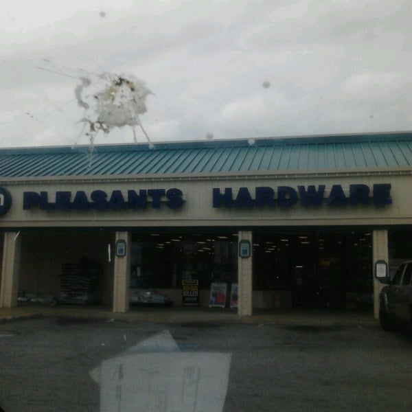 Pleasants Hardware Richmond, VA