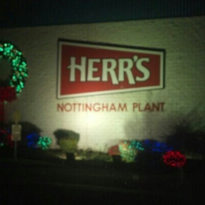 Photo taken at Herr&#39;s Snack Factory Tour by Beth B. on 12/15/2012