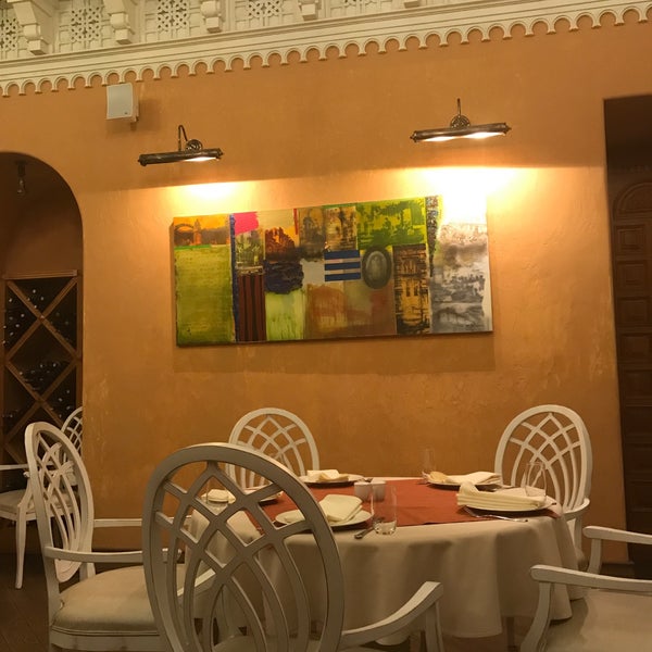 5/31/2017にМадина К.がSalon Armenian Restaurantで撮った写真
