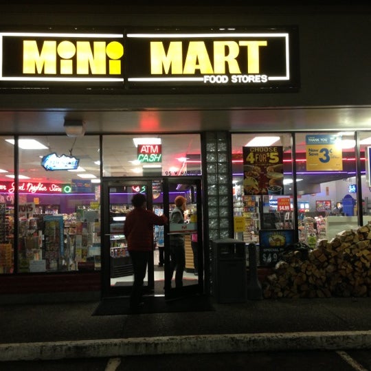 Shell 24 hour Mini Mart and Gasoline Gas Station in Astoria