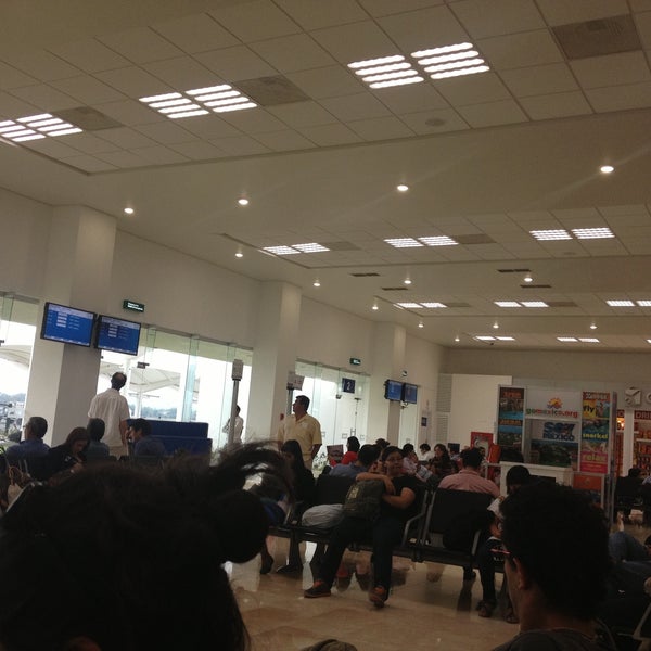 Fotos en Aeropuerto Internacional de Oaxaca (OAX) Terminal del aeropuerto