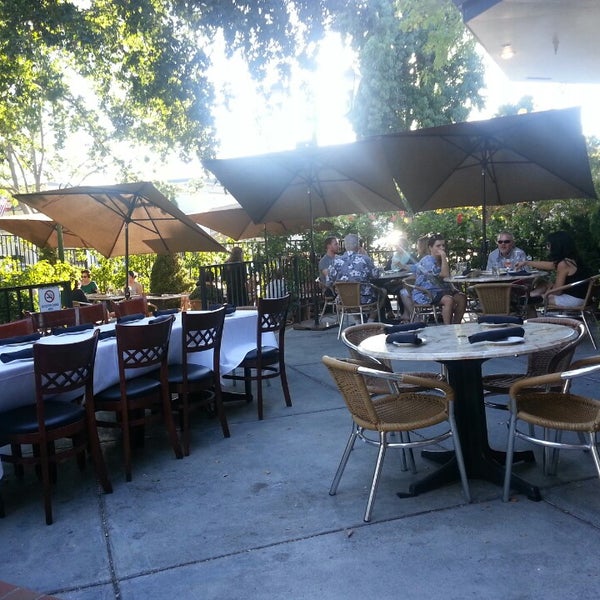 Oasis Grille 32 tips from 1153 visitors