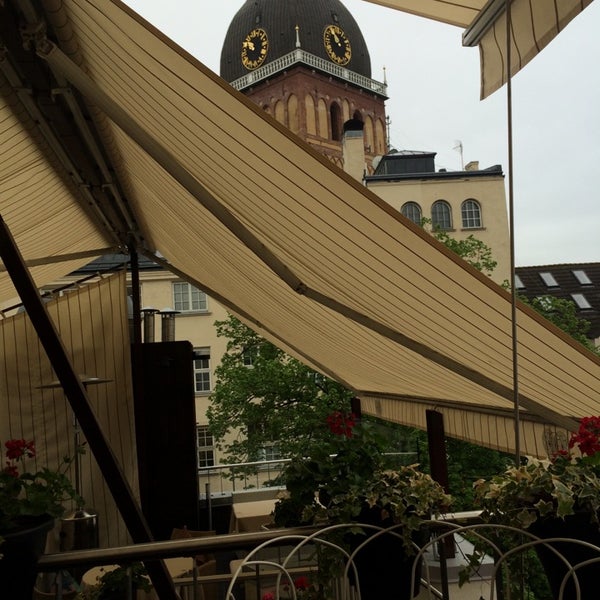 รูปภาพถ่ายที่ Dome Hotel &amp; Spa Riga โดย Liliya . เมื่อ 5/14/2014