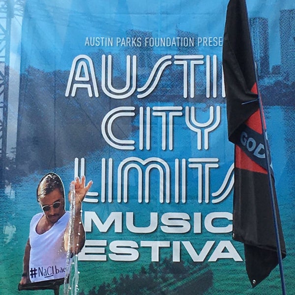 Acl Live at the Moody Theater Parking Lots Downtown Austin 0 tips