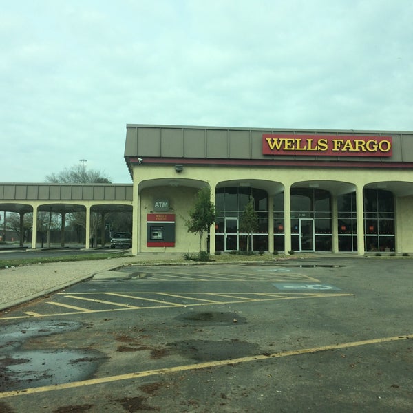 Wells Fargo Spring, TX