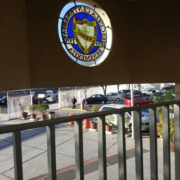 Escuela Normal Miguel F. Martinez Universidad