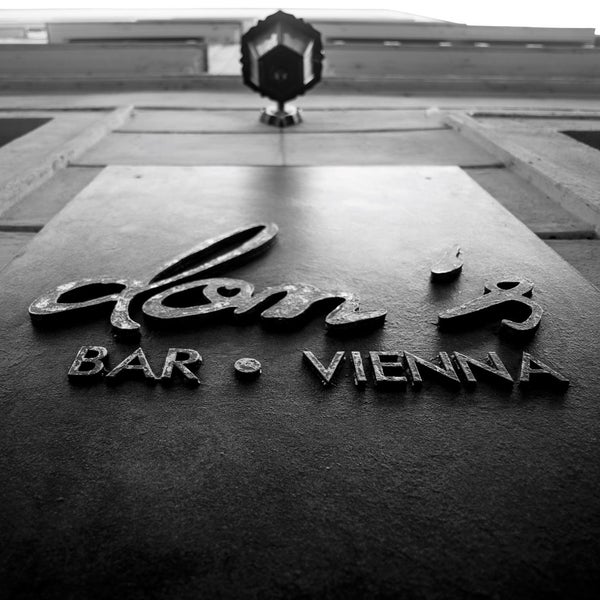 Foto scattata a Don&#39;s Bar Vienna da Don&#39;s Bar Vienna il 8/13/2016