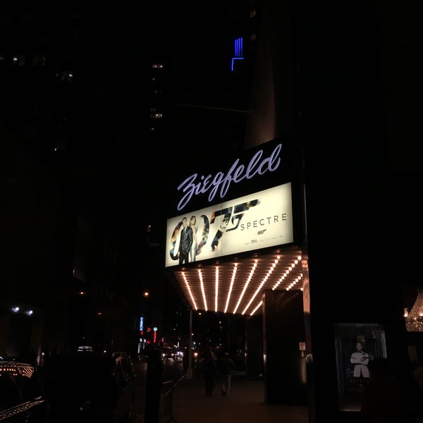 11/8/2015にDensがZiegfeld Theater - Bow Tie Cinemasで撮った写真