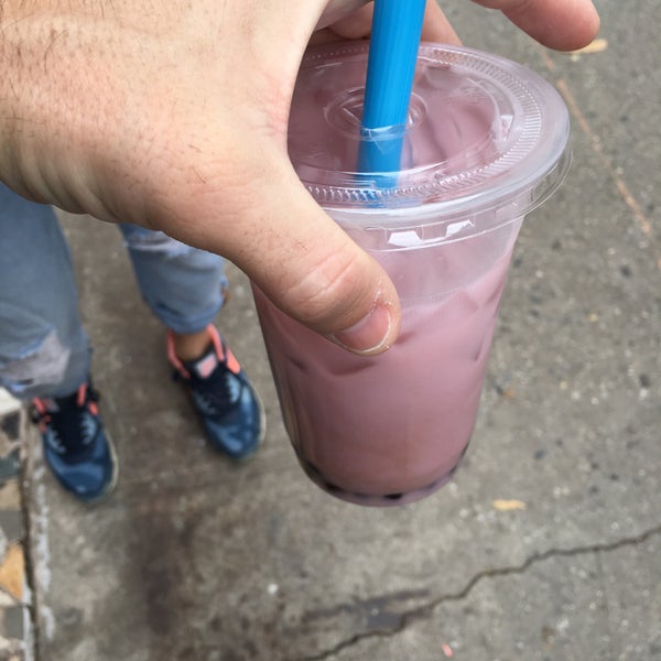 Best bubble tea places the East Village by far. Don't snooze on the "Special Tea Menu" as it's full of life changing experiences like the Captain Crunch Bubble Tea (!!!)