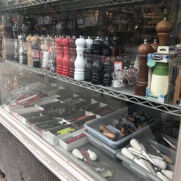 Nikalou Restaurant Supply Toronto, ON