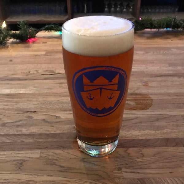 Photo taken at King Harbor Brewing Company by Steven on 12/30/2018