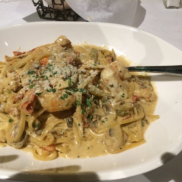 I ordered Crazy Alfredo, it was average, and I don't recommend it.