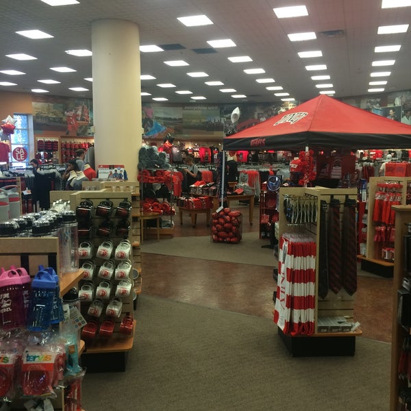 UNLV Bookstore College Bookstore