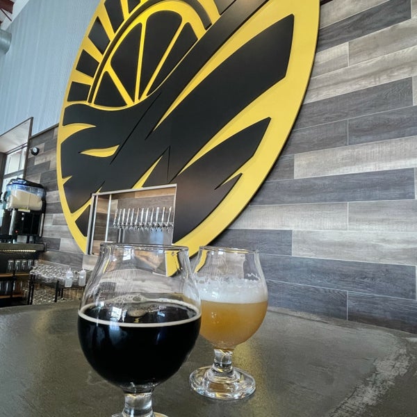 Vitamin Sea Brewing East Weymouth 30 Moore Road