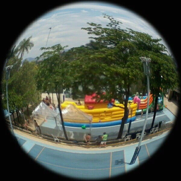 Photo taken at Pampulha Iate Clube by Arianne F. on 10/12/2012
