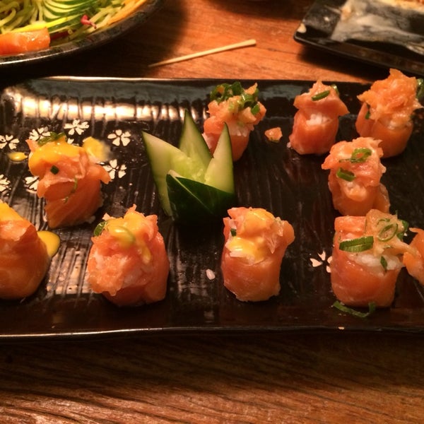 Foto scattata a Satō Japanese Cuisine da Ana G. il 3/2/2014