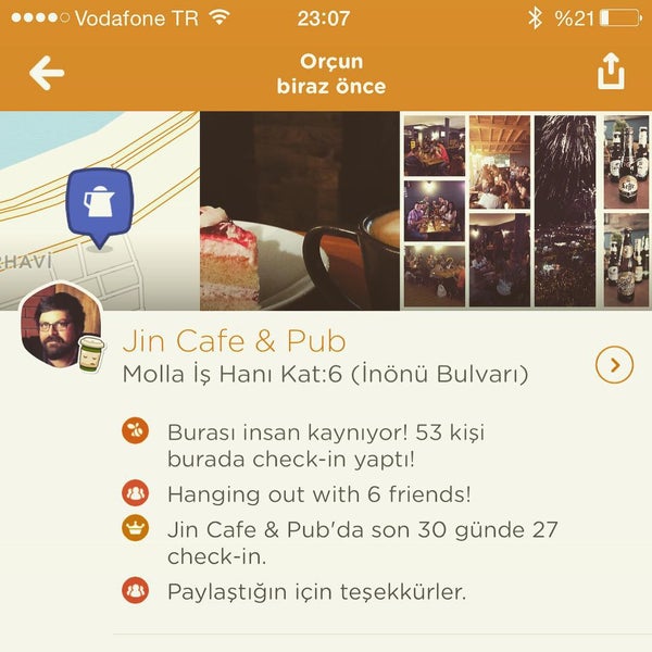 รูปภาพถ่ายที่ Jin Cafe &amp; Pub โดย Orçun Y. เมื่อ 8/19/2015