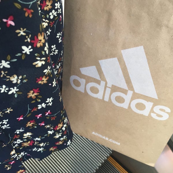 Adidas 2025 outlet izcalli