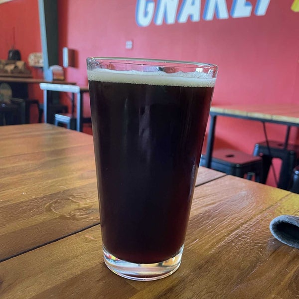 Снимок сделан в Gnarly Barley Brewing пользователем Chuck C. 9/17/2021