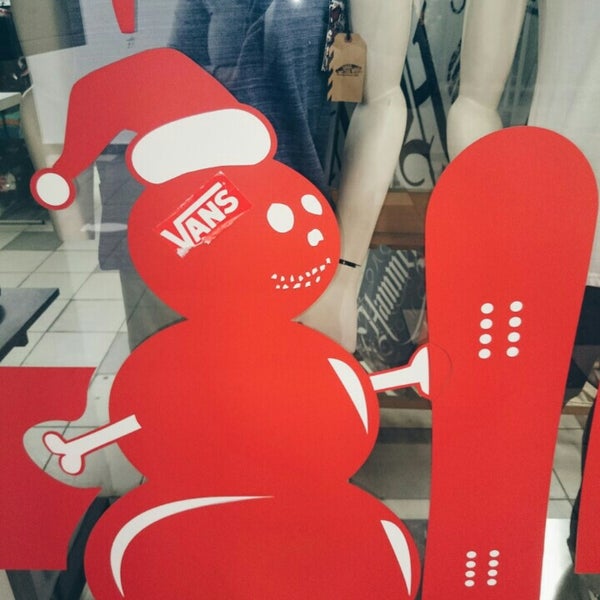 vans skate shop