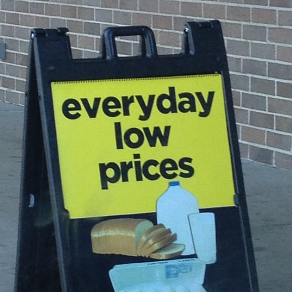 Dollar General (Now Closed) Department Store in Greenville