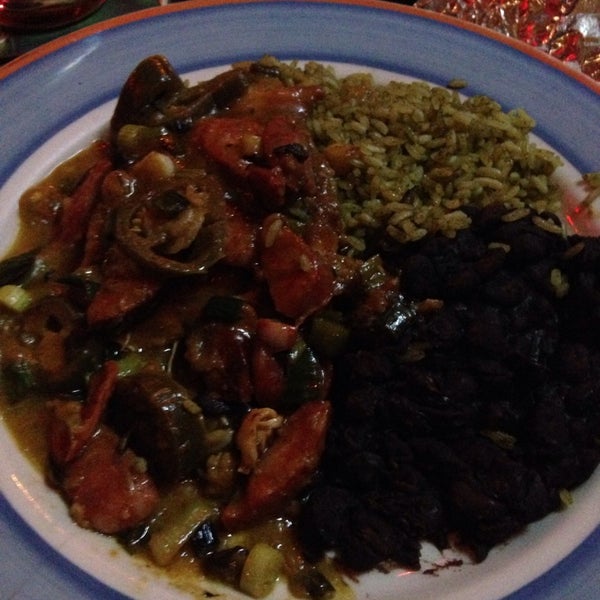 Foto tirada no(a) Dahlia&#39;s Mexican Restaurant por Chris G. em 3/9/2014