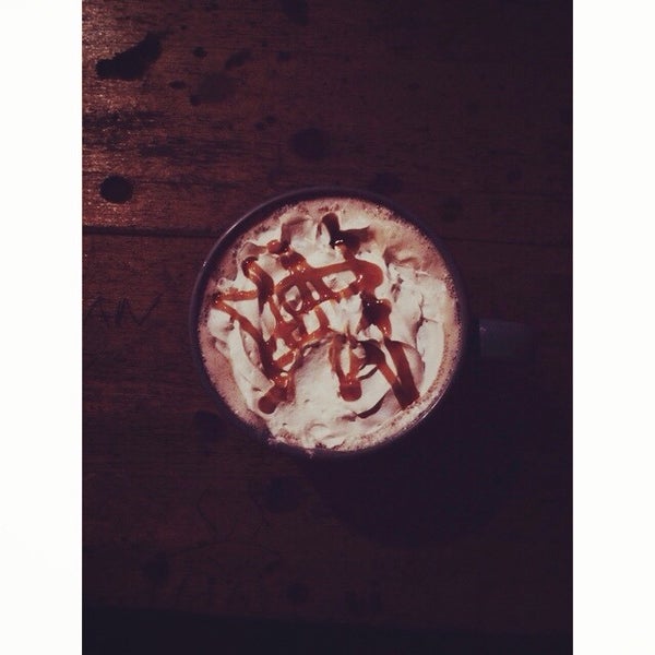 1/3/2014にSarahがNatura Coffee And Teaで撮った写真