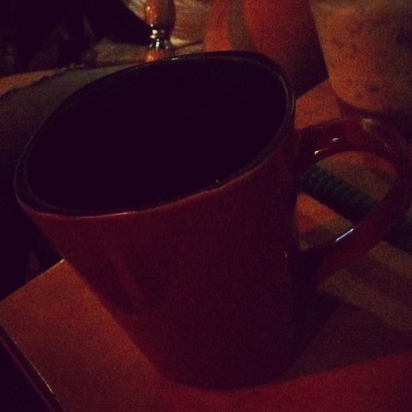 2/26/2013にSarahがNatura Coffee And Teaで撮った写真