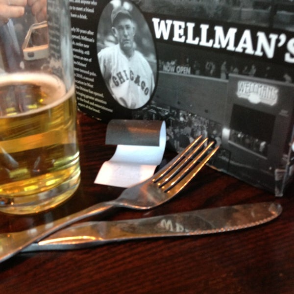 7/11/2013에 Katie E.님이 Wellman&#39;s Pub &amp; Rooftop에서 찍은 사진