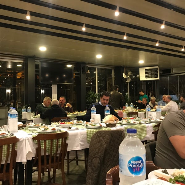 Снимок сделан в Asma Altı Ocakbaşı Restaurant пользователем D Ö A. 11/2/2019