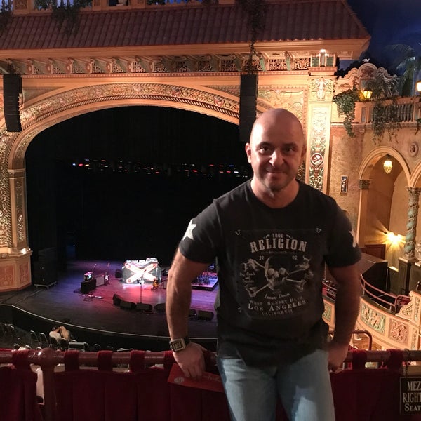 2/13/2018에 vitaliy님이 Olympia Theater at Gusman Center에서 찍은 사진