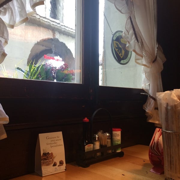 11/4/2014に奈桜がRestaurant Brasserie Ankerで撮った写真