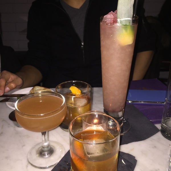 1/4/2015にRayがJbird Cocktailsで撮った写真