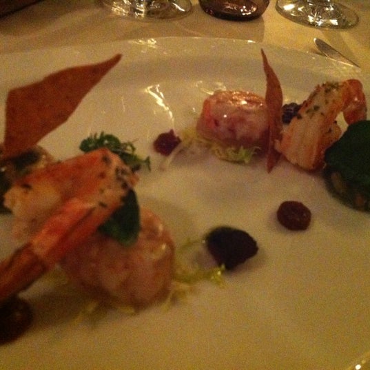 Photo taken at Restaurant In geuren en kleuren by Stijn on 11/16/2012