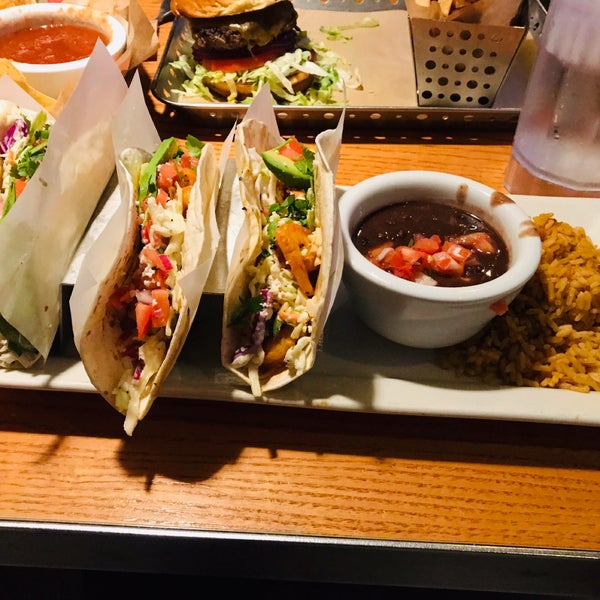 Photo taken at Chili&#39;s Grill &amp; Bar by Eric R. on 7/25/2019