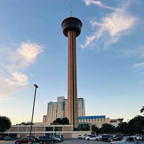 Photo taken at Tower of the Americas by Eric R. on 8/19/2023