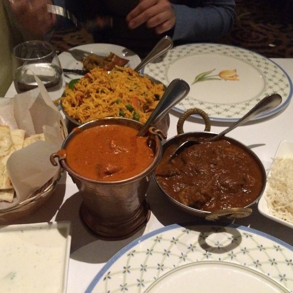Photo taken at Rangoli India Restaurant by Eric R. on 6/8/2016